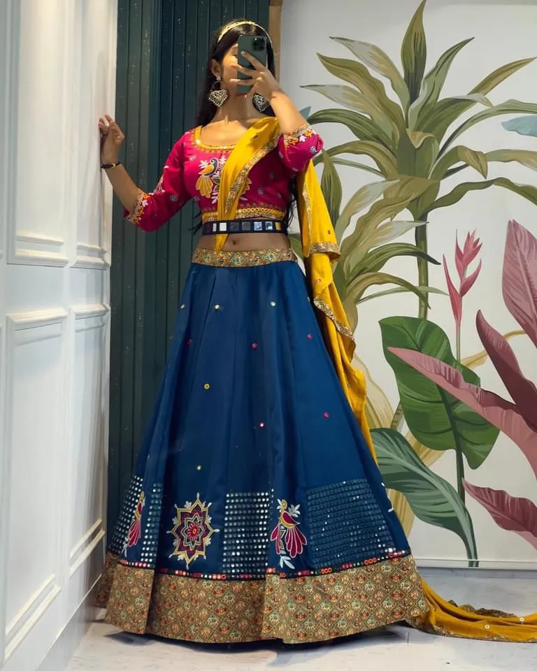 Beautiful Designer Navratri Cotton Gamthi Work Chaniya Choli