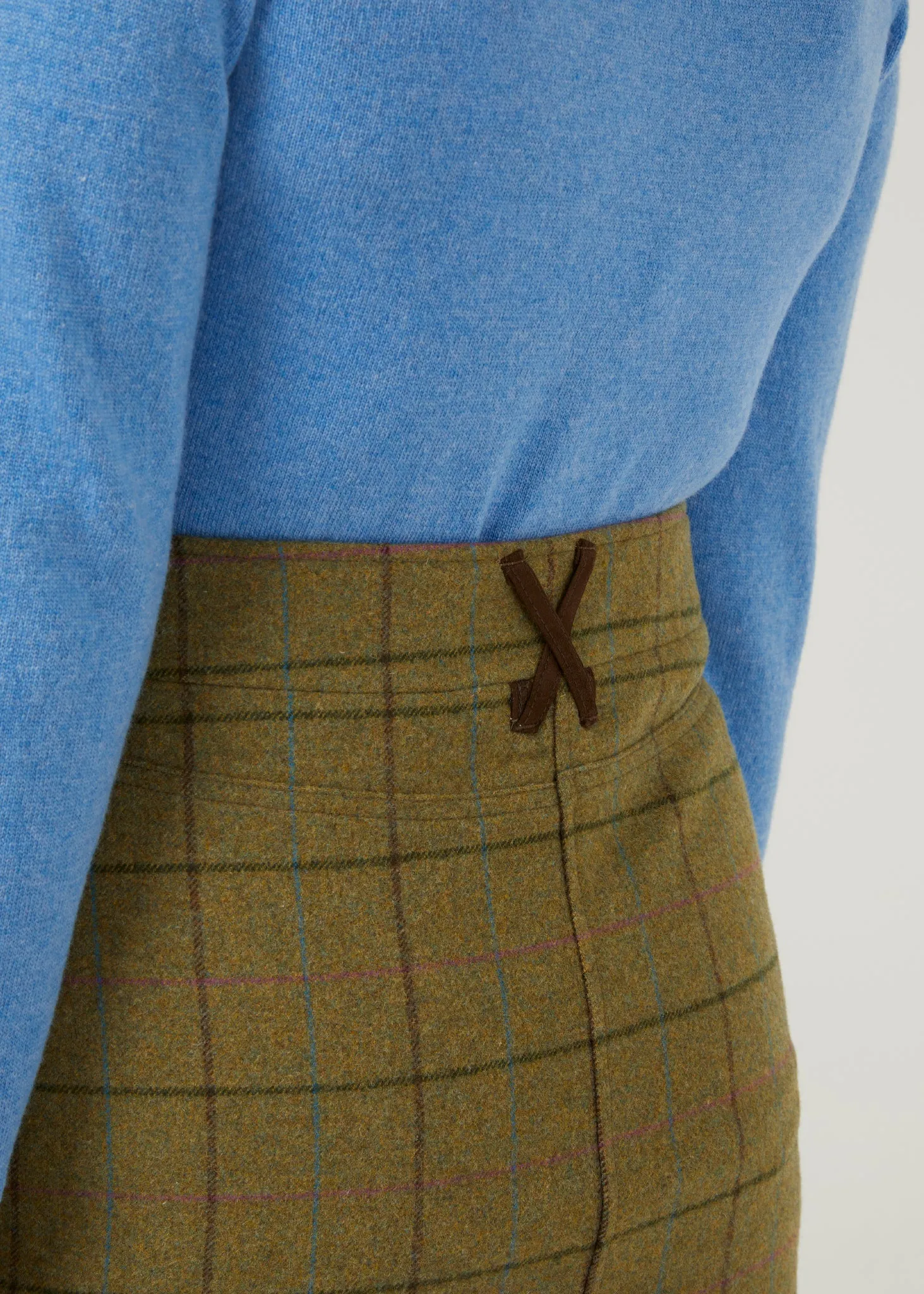 Combrook Ladies Tweed Skirt 49cm In Lotus