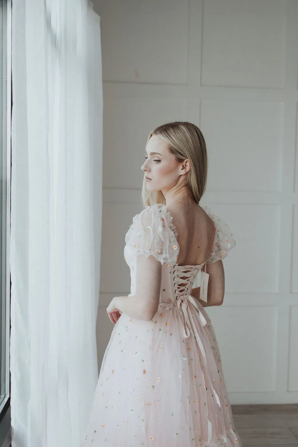 Daisy Dress - Light Pink