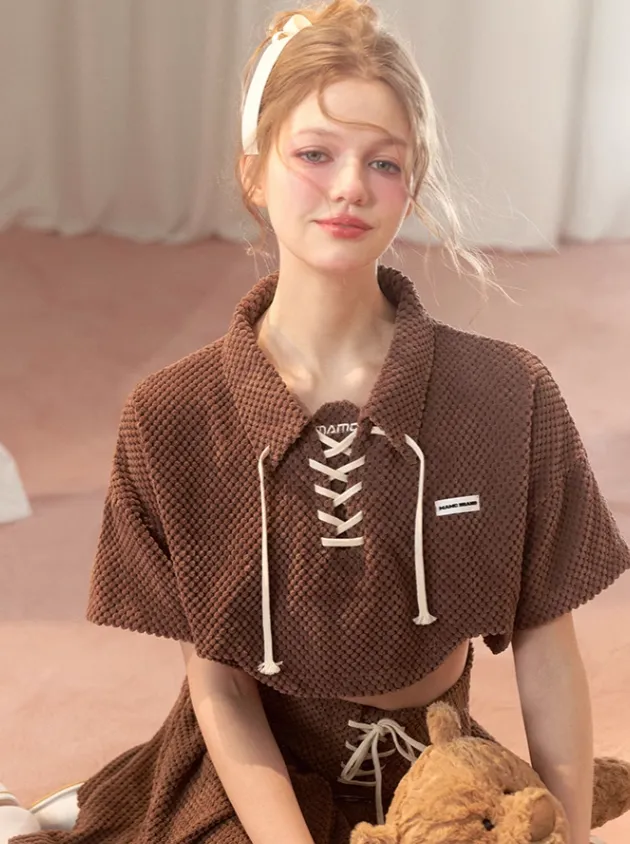 Lace-up Short Top   Flared Skirt   Lace-up Over Polo T-shirt