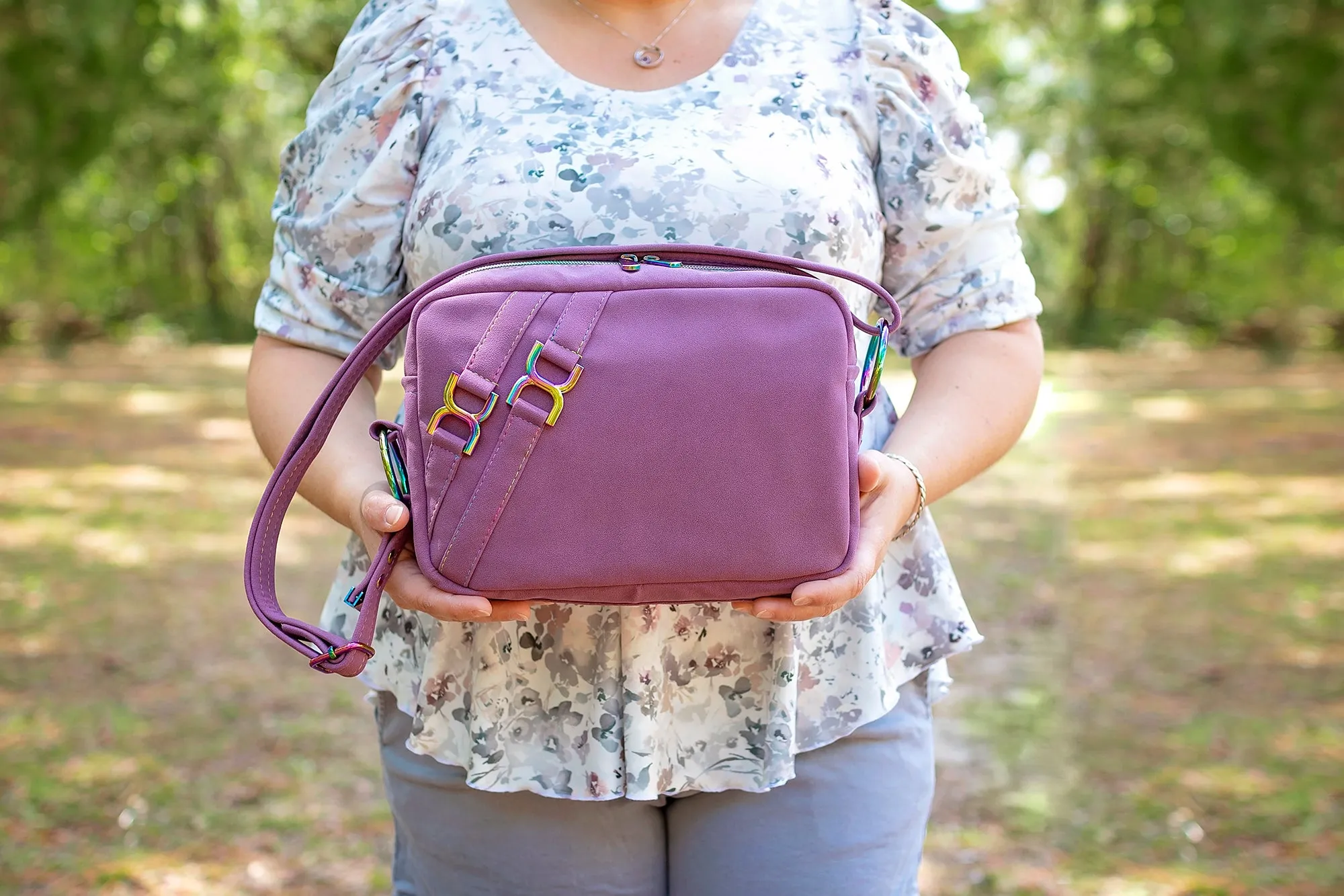 Sewing Pattern with video | The Laverna Crossover