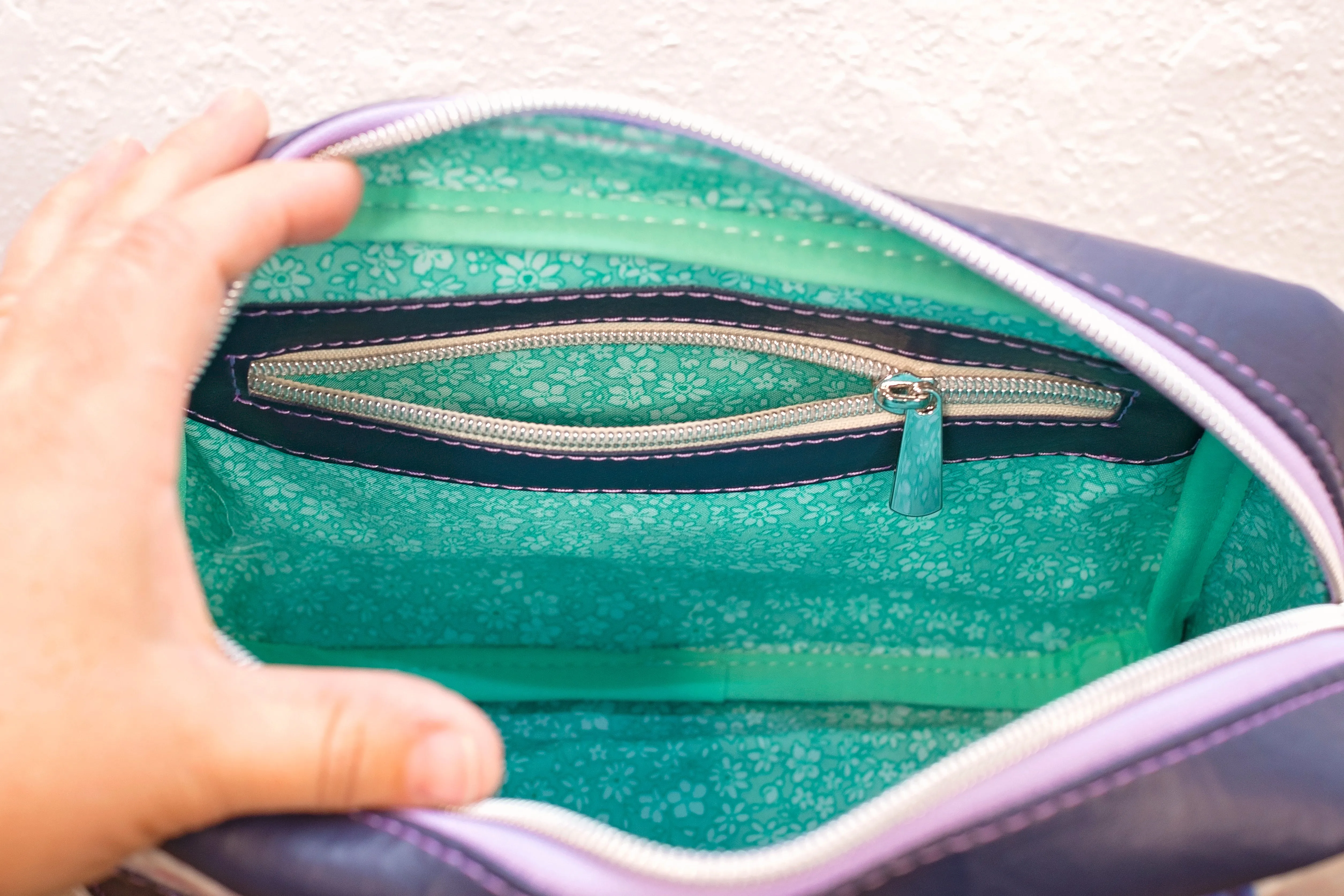 Sewing Pattern with video | The Laverna Crossover