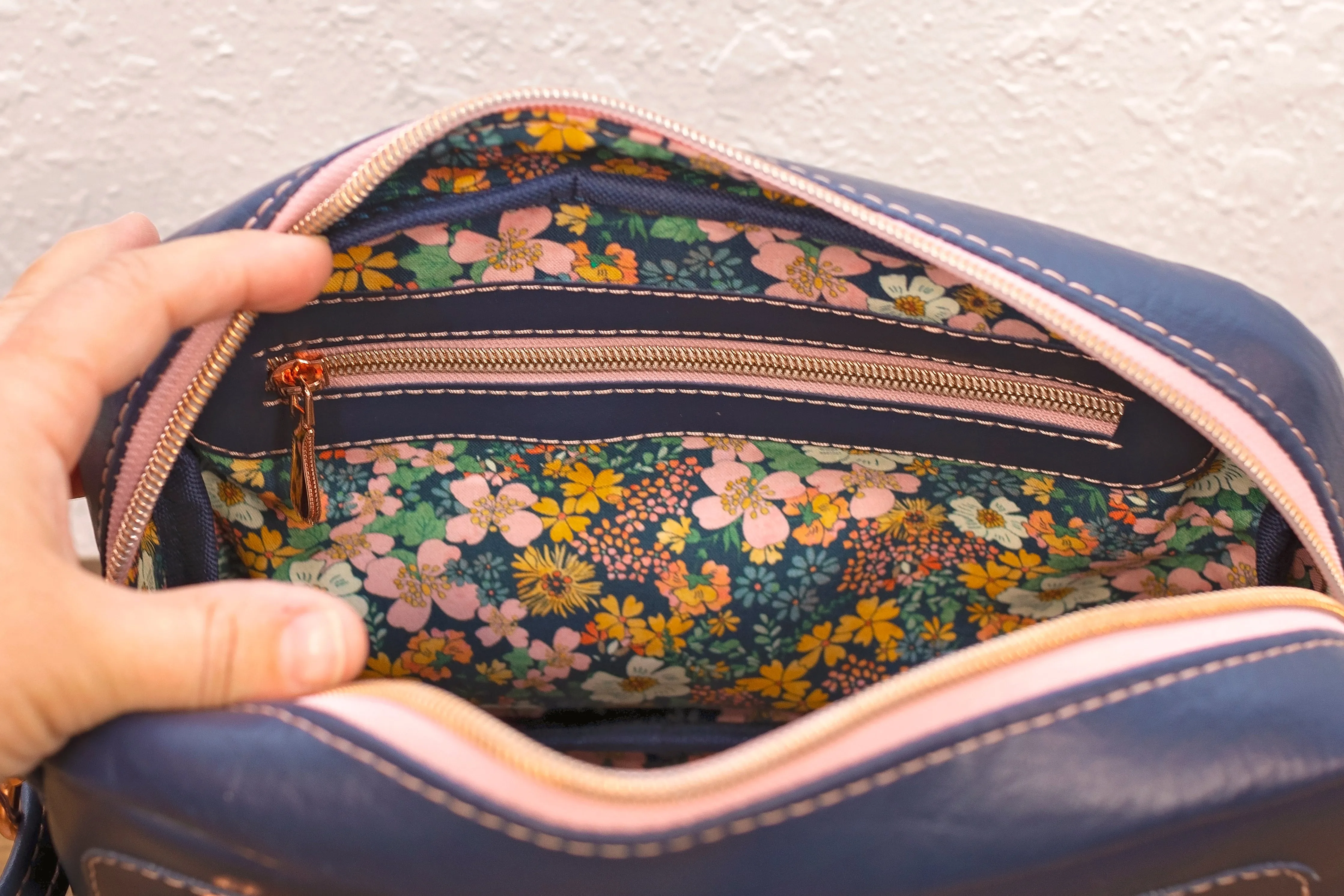 Sewing Pattern with video | The Laverna Crossover